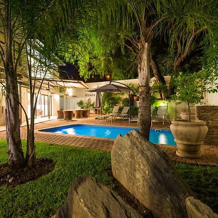 Montebello Guesthouse Windhoek Eksteriør billede